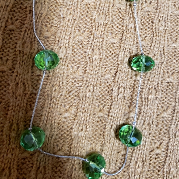 Green Gemstone Necklace - Picture 2 of 3